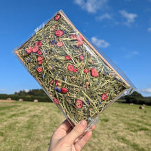 Load image into Gallery viewer, Nature's Own Grazing Tray Lavender Dreams 150g