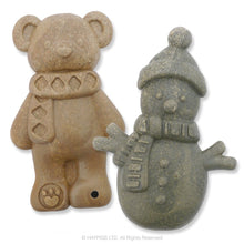 Load image into Gallery viewer, Rosewood Cupid & Comet Veggie Burst Snowman & Teddy Duo for Guinea Pigs & Small Furries 90g