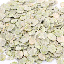 Load image into Gallery viewer, HayPigs!® Pigalicious Pea Flakes™ (300g) in Small Collectors Jar