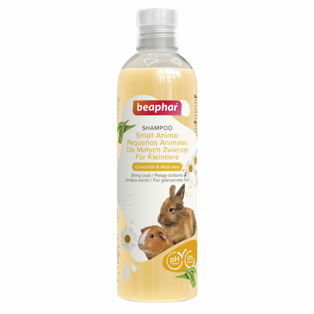 Beaphar Small Animal Shampoo with Camomile & Aloe Vera - 250ml