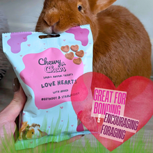 Load image into Gallery viewer, ChewyChewsUK Love Hearts with Beetroot &amp; Strawberry 90g
